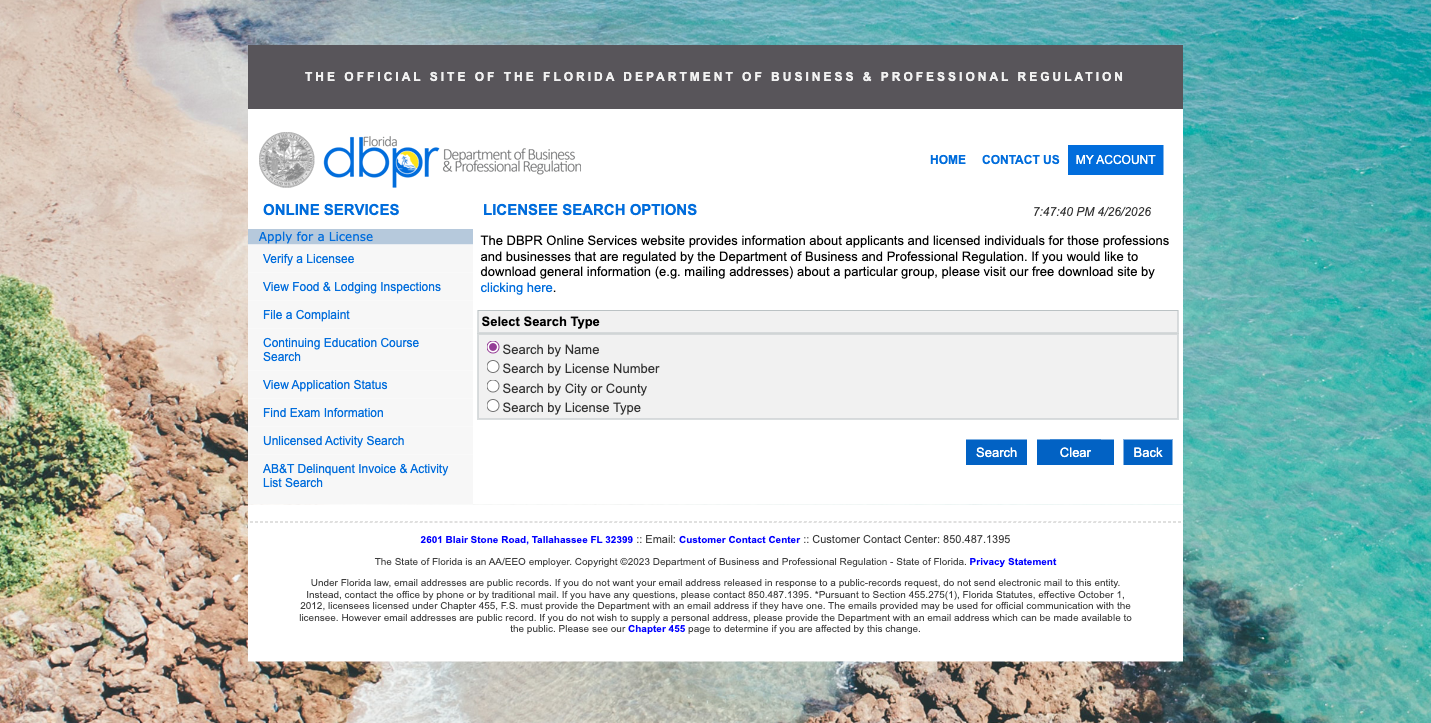 Screenshot of the MyFloridaLicense.com Licensee Search Options portal showing 'Search by License Number' radio button, used to verify Florida contractor licenses.