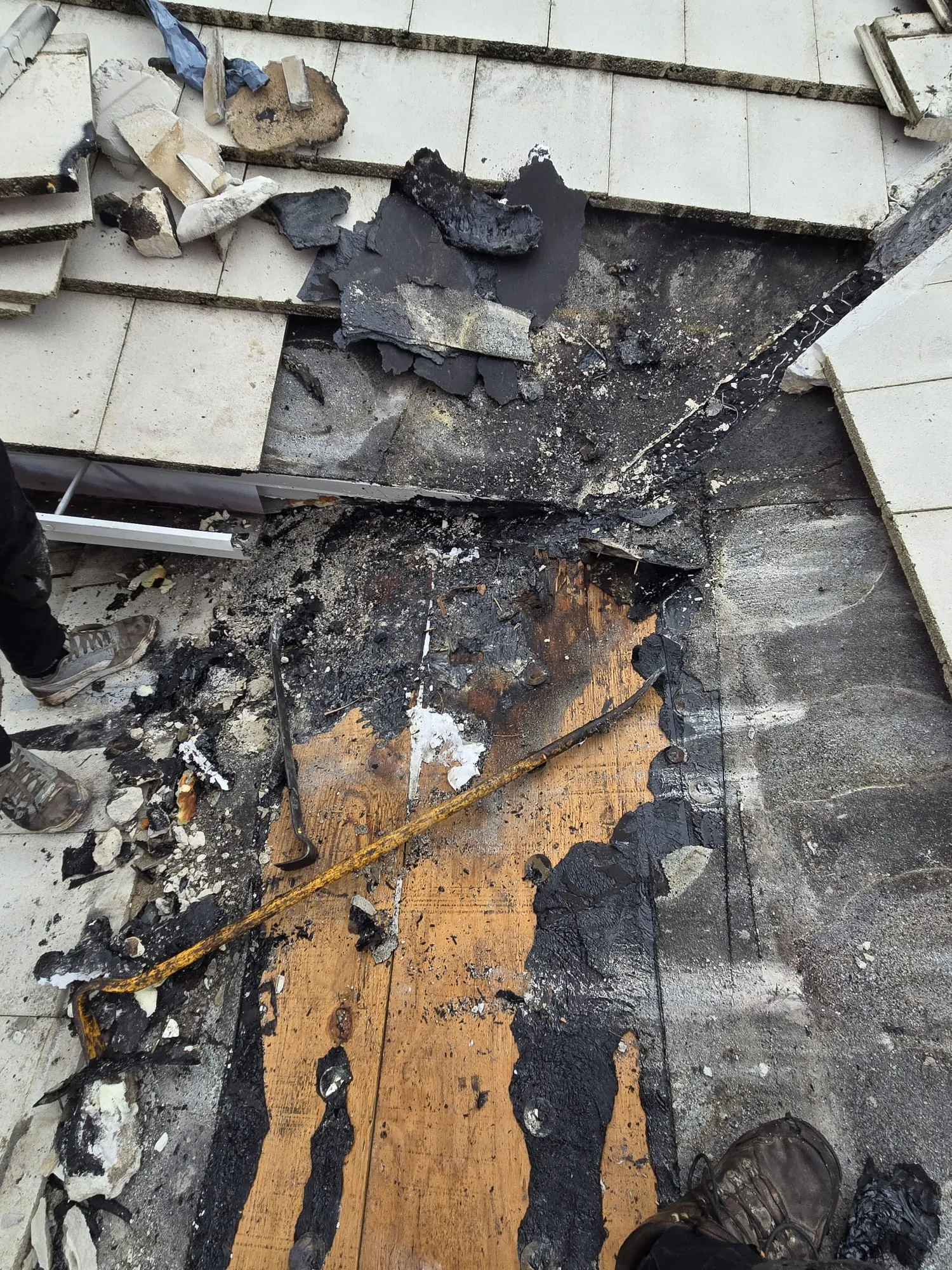Residential tile roof repair by DR Construction & Roofing in South Florida